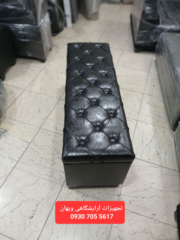 پاف سه نفره باکسدار چرم براق مشکی